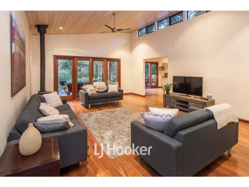 18 The Dell Retreat, Yallingup WA 6282