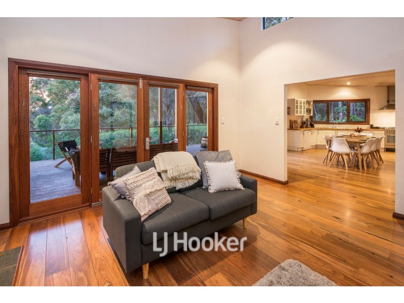 18 The Dell Retreat, Yallingup WA 6282