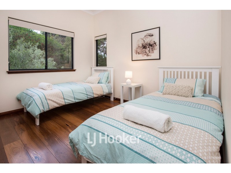 18 The Dell Retreat, Yallingup WA 6282