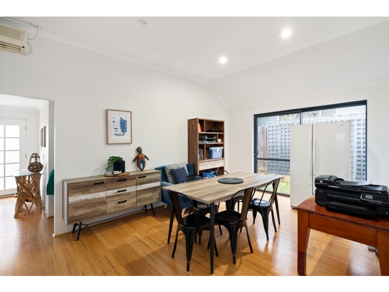 15 Curtis Street, Dunsborough WA 6281