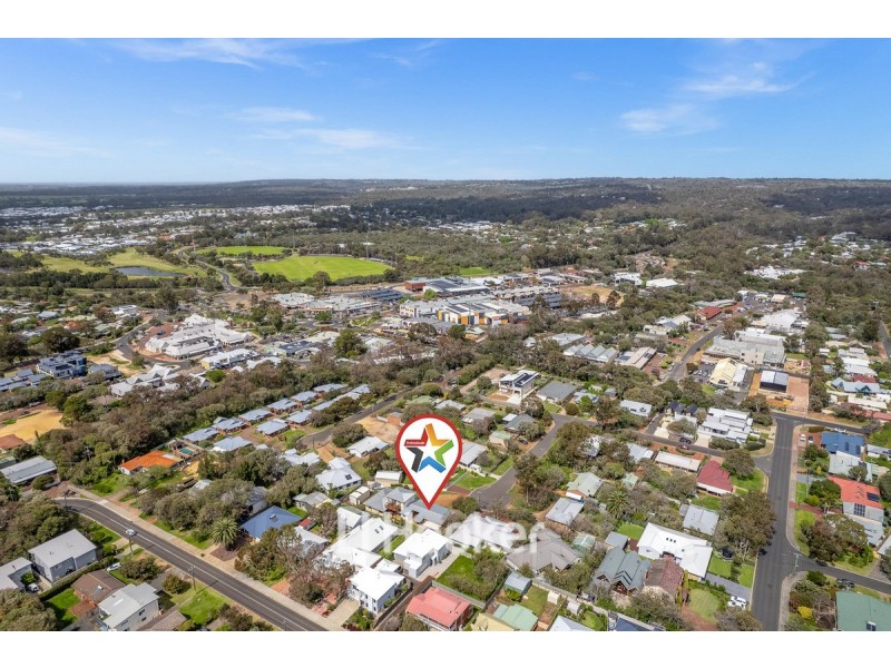 2/10 Crosby Close, Dunsborough WA 6281