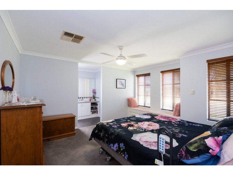 16 Pearl Link, Australind WA 6233
