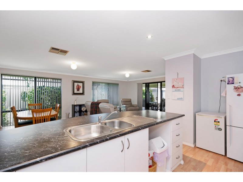 16 Pearl Link, Australind WA 6233