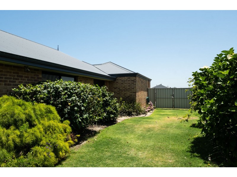 16 Pearl Link, Australind WA 6233