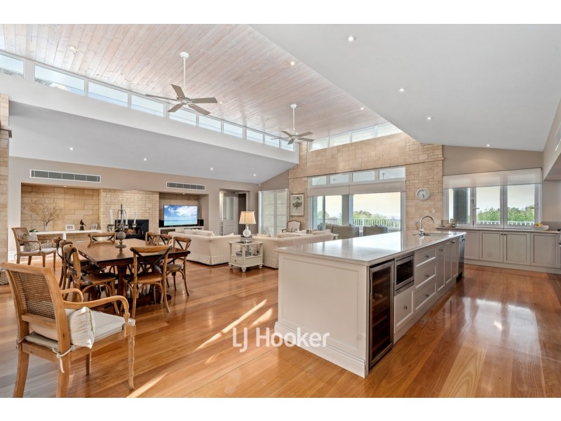 62 Summerville Crescent, Yallingup Siding WA 6282