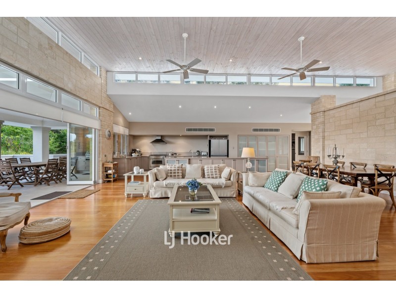 62 Summerville Crescent, Yallingup Siding WA 6282