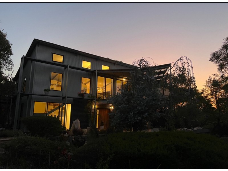 170 Lagoon Drive, Yallingup WA 6282