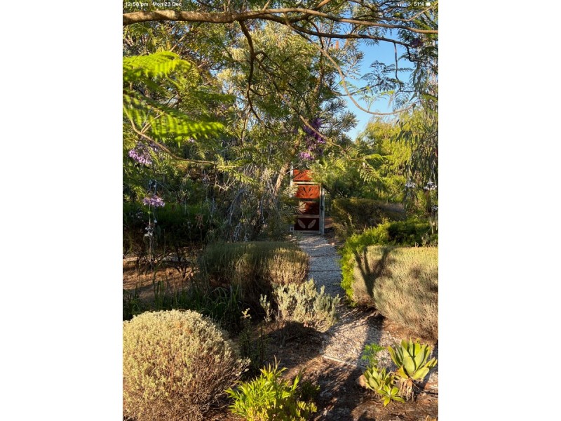 170 Lagoon Drive, Yallingup WA 6282