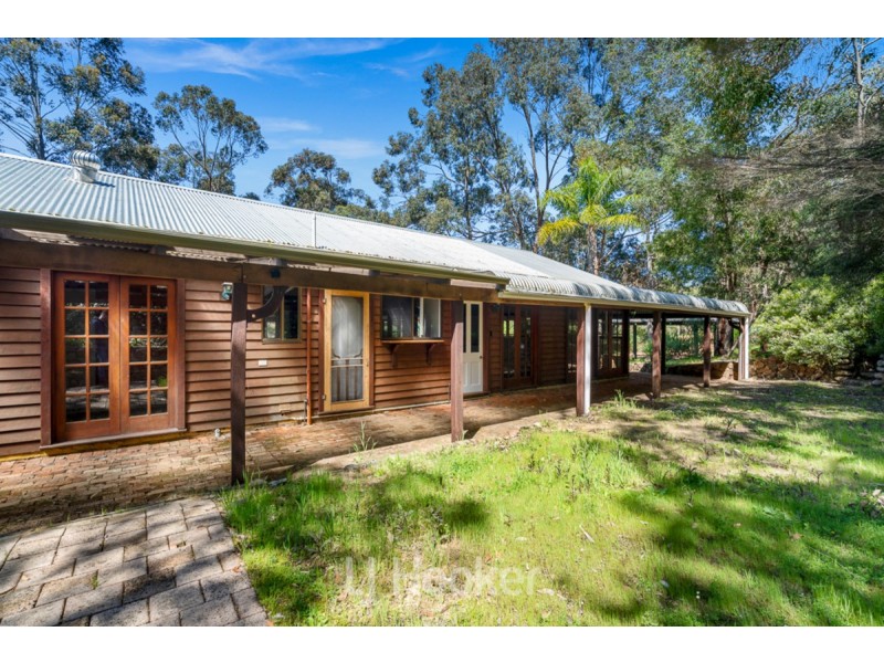 1842 Caves Road, Dunsborough WA 6281