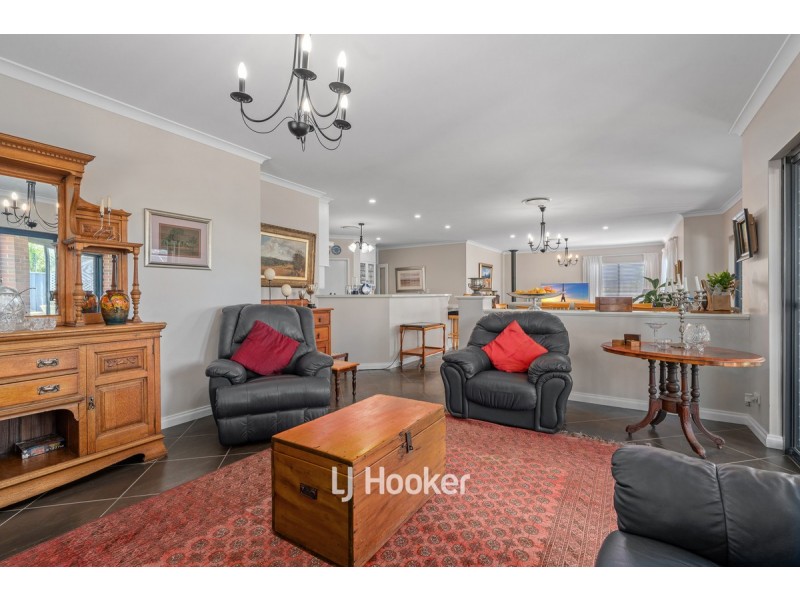 3 Lapwing Road, Dalyellup WA 6230