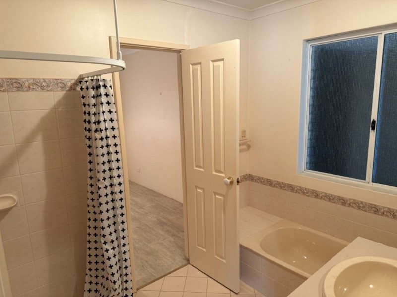 4/11 Donnelly Court, West Busselton WA 6280