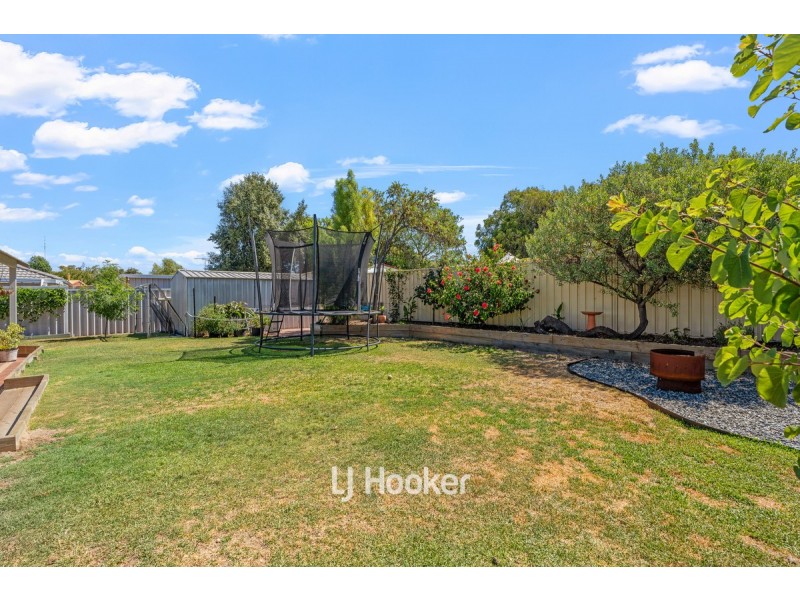 11 Garfield Drive, Australind WA 6233