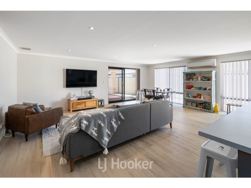 4 Daintree Loop, Yalyalup WA 6280