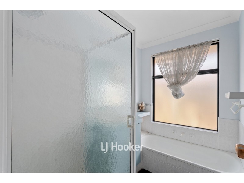 7 Isandra Bend, Glen Iris WA 6230