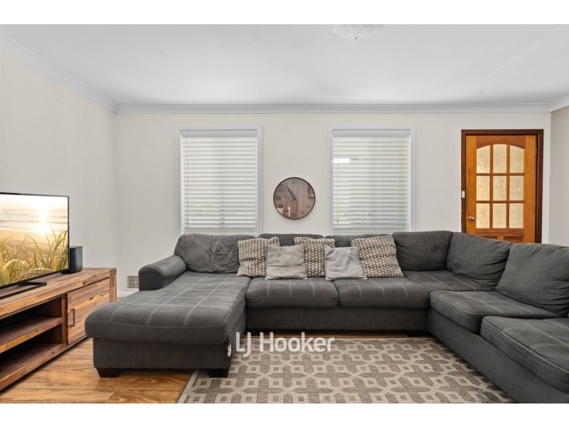 77 Hamilton Road, Eaton WA 6232