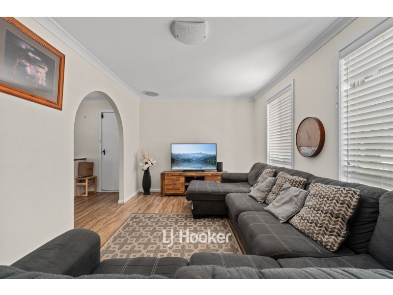 77 Hamilton Road, Eaton WA 6232