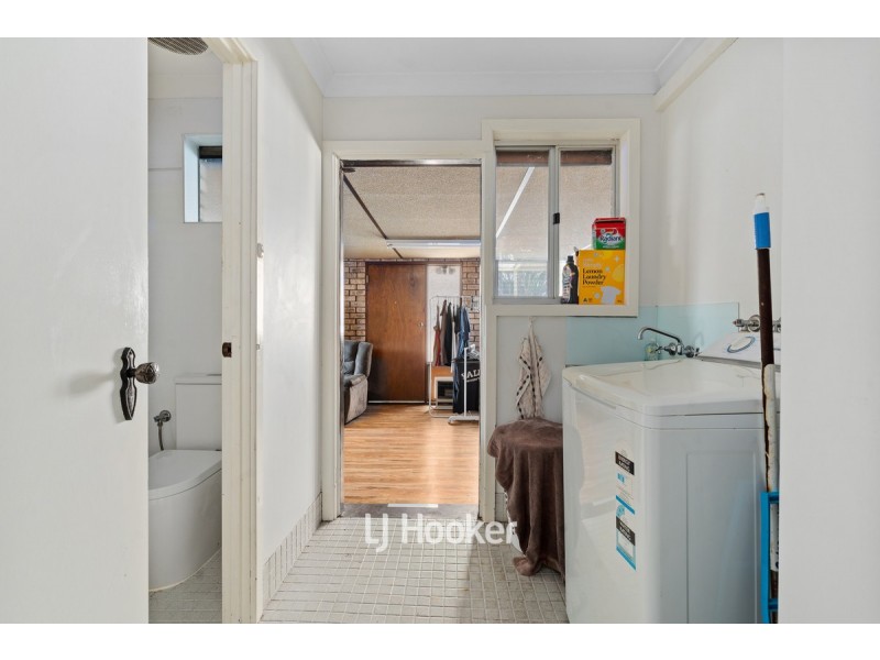 77 Hamilton Road, Eaton WA 6232