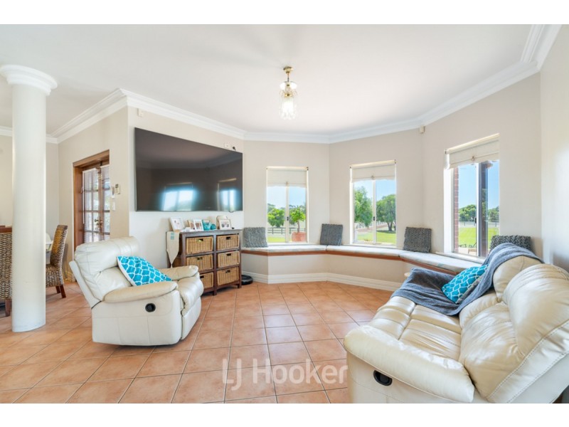 67 Floodgate Road, Wonnerup WA 6280