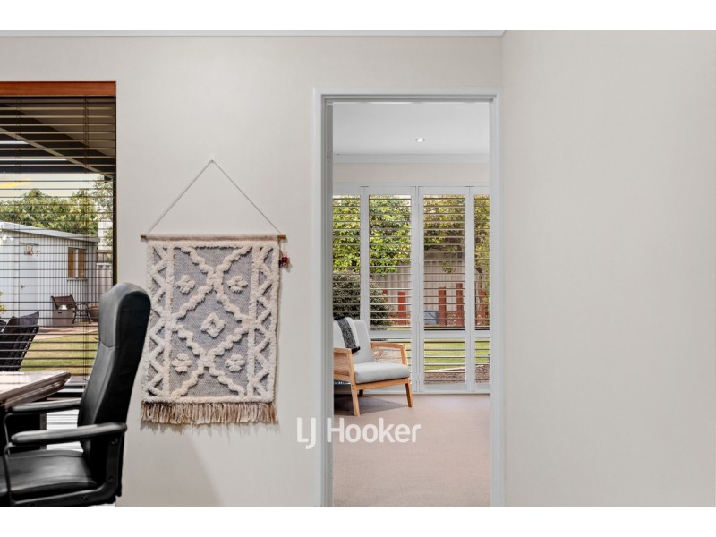 13 Ollis Street, Quindalup WA 6281