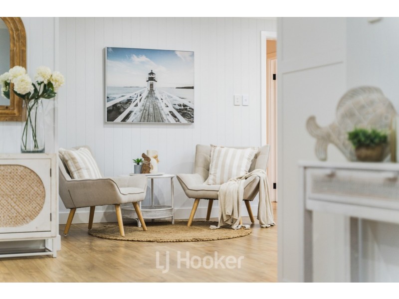 16 Blue Crescent, West Busselton WA 6280