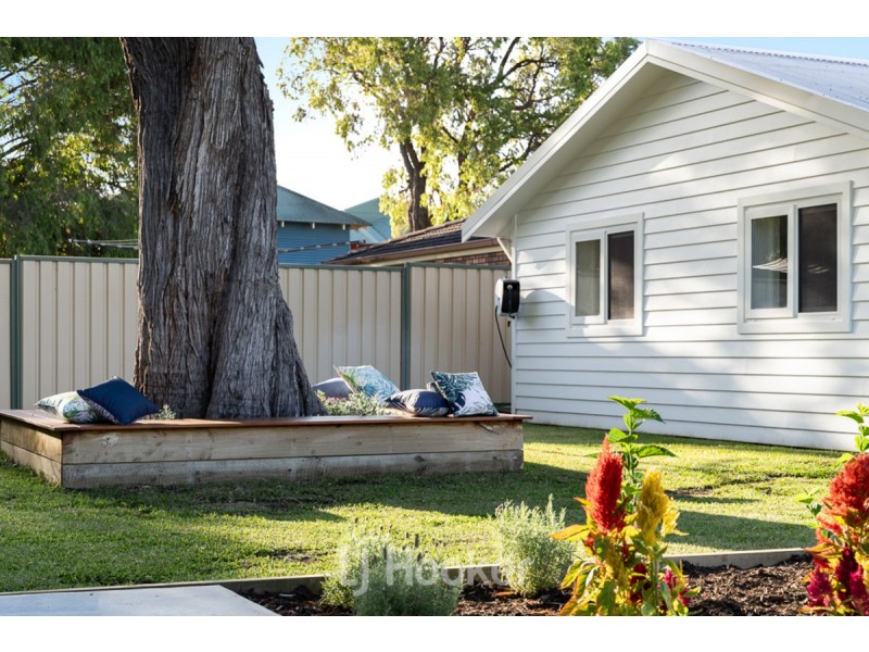 16 Blue Crescent, West Busselton WA 6280