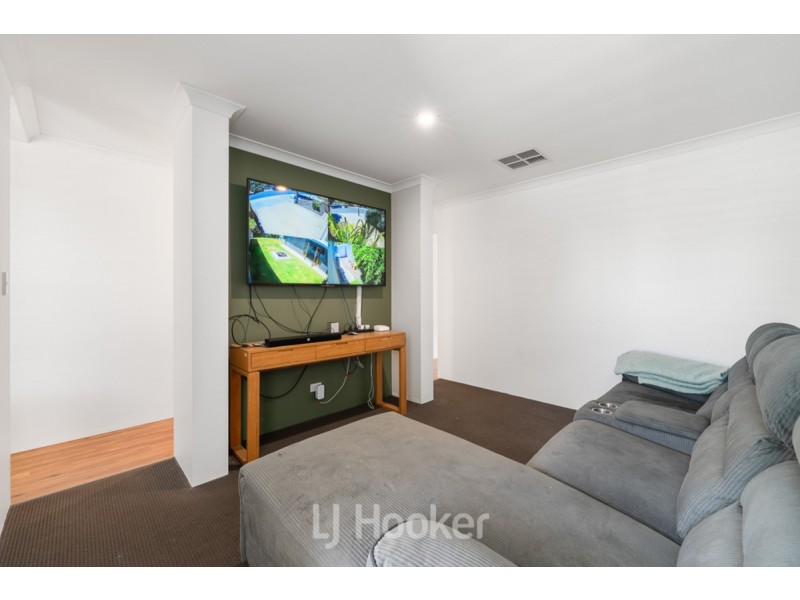 4 Gigondas Street, Yalyalup WA 6280