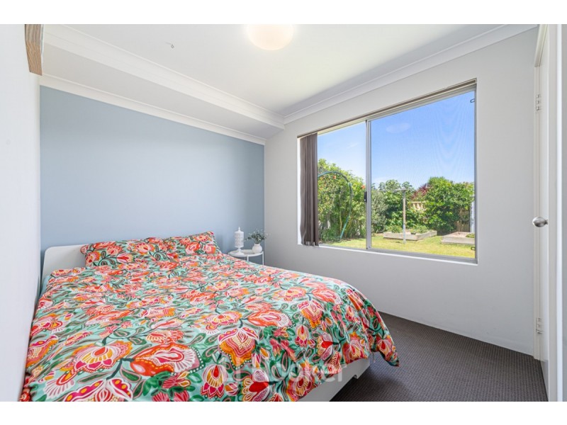 4 Gigondas Street, Yalyalup WA 6280