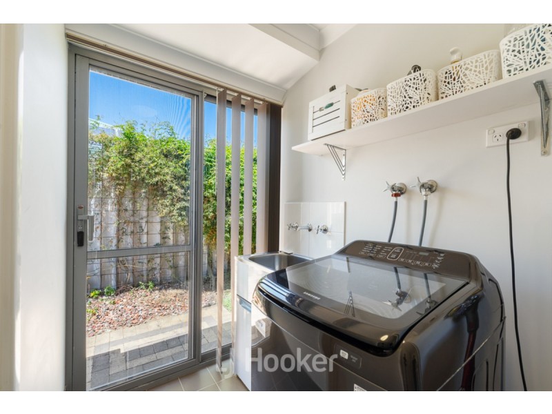 4 Gigondas Street, Yalyalup WA 6280