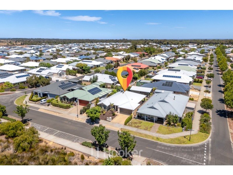 4 Gigondas Street, Yalyalup WA 6280