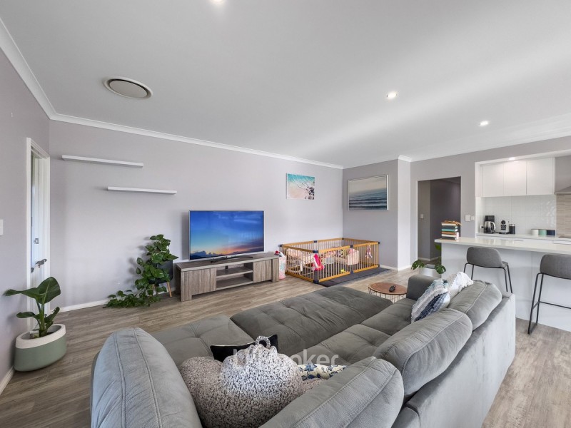 8 Georgia Street, Binningup WA 6233