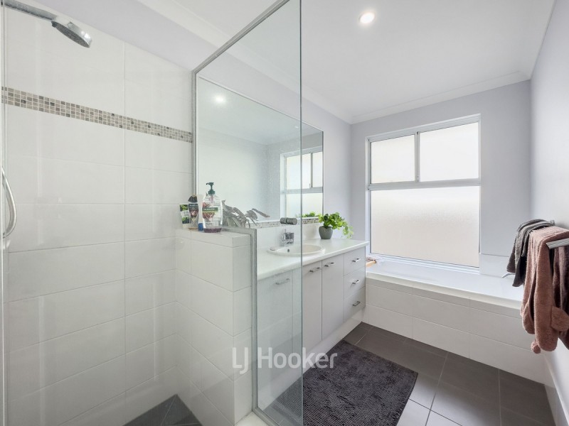 8 Georgia Street, Binningup WA 6233