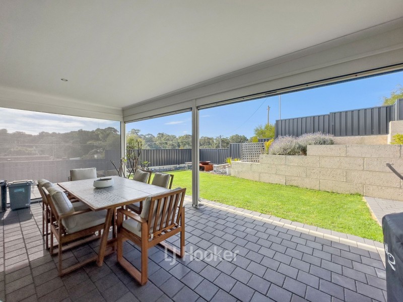 8 Georgia Street, Binningup WA 6233