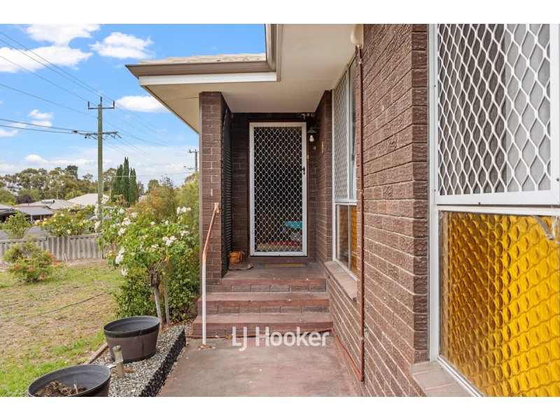 15 Saunders Street, Collie WA 6225