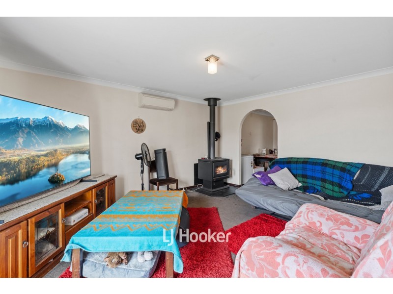 15 Saunders Street, Collie WA 6225