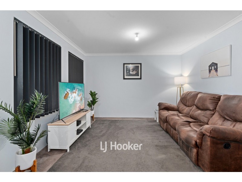 83 Burleigh Drive, Australind WA 6233