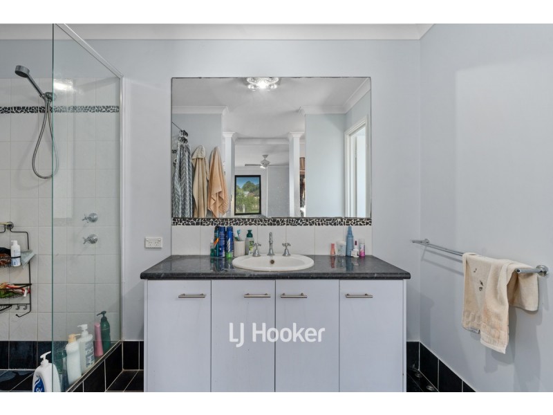 83 Burleigh Drive, Australind WA 6233