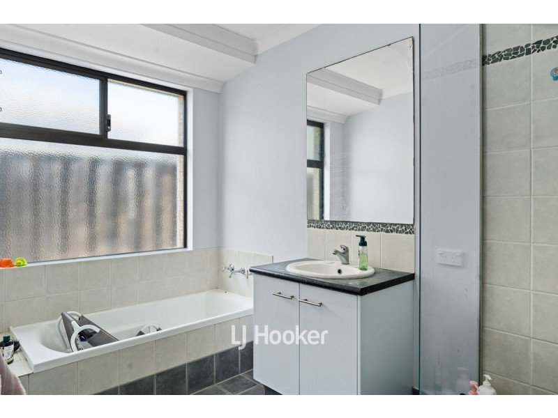 83 Burleigh Drive, Australind WA 6233