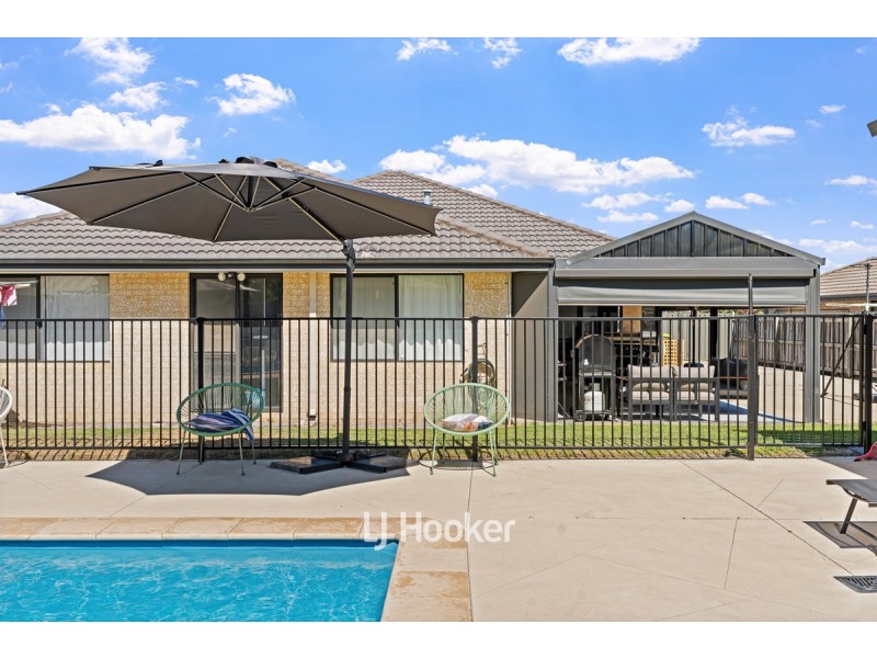 83 Burleigh Drive, Australind WA 6233