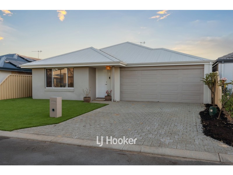 4 Antibes Way, Yalyalup WA 6280