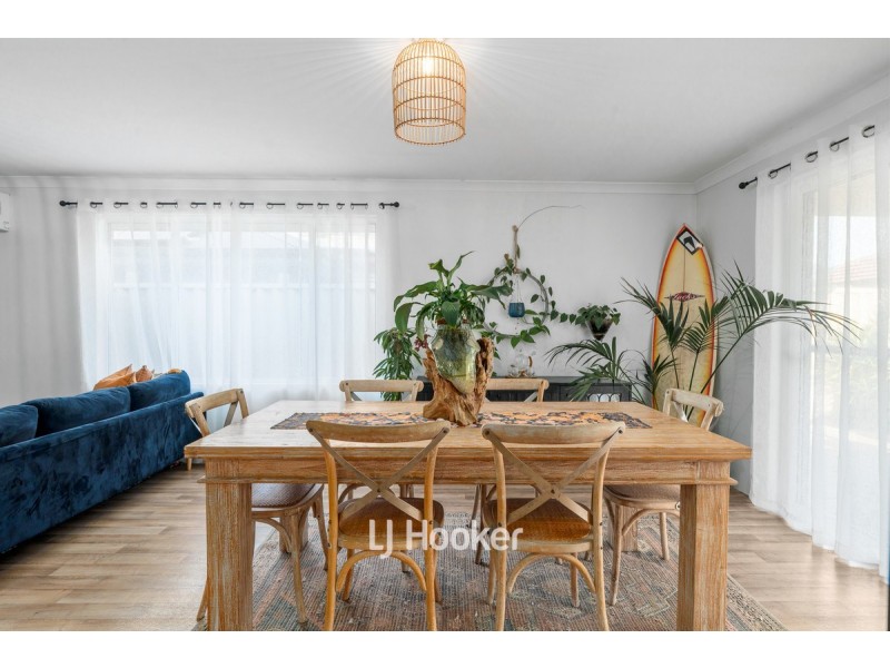 4 Antibes Way, Yalyalup WA 6280
