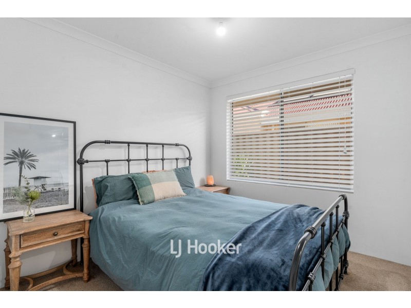 4 Antibes Way, Yalyalup WA 6280
