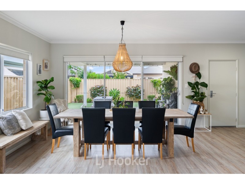 68 Joseph Drive, Yalyalup WA 6280