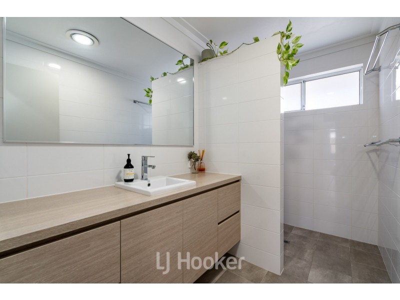 68 Joseph Drive, Yalyalup WA 6280