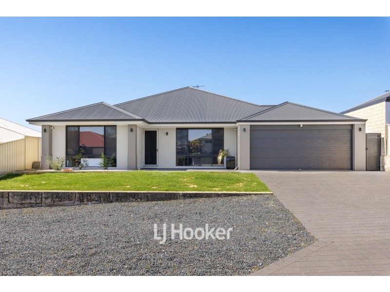 10 Peninsula Lakes Drive, Eaton WA 6232