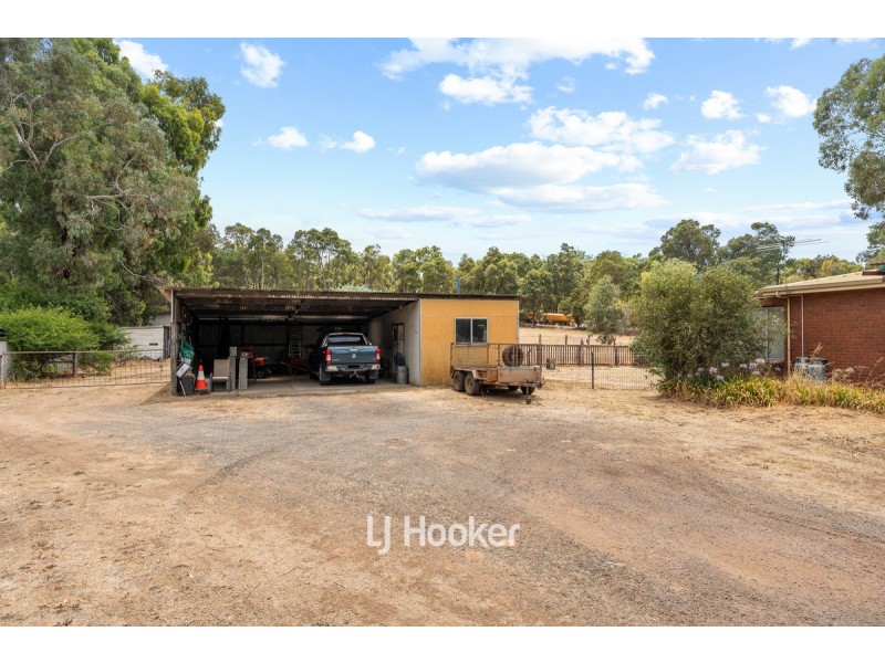 90 Foster Street, Collie WA 6225