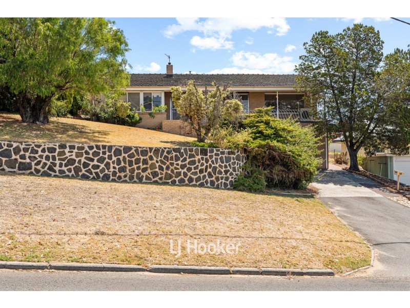 16 Churchill Drive, South Bunbury WA 6230