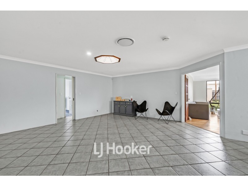 42 Glenfield Drive, Australind WA 6233