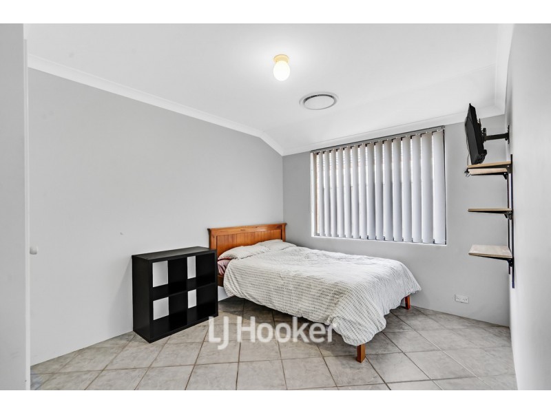 42 Glenfield Drive, Australind WA 6233