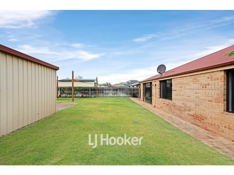 42 Glenfield Drive, Australind WA 6233