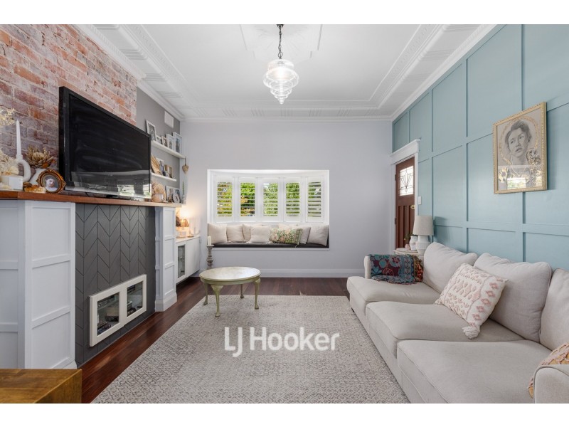 18 Sampson Road, Bunbury WA 6230